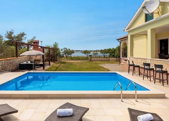 Сasa de vacaciones Curta Privlaka (Zadar)