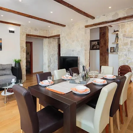 Curta Privlaka (Zadar)